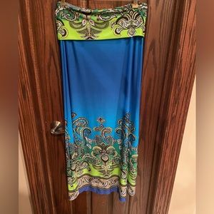 Venus long skirt, new. Size medium
